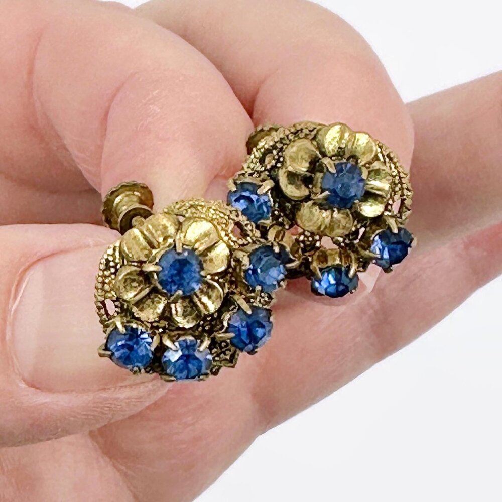 Czech Earring, Art Deco, Blue, Glass, Czechoslovakia,  Brass, Screw Back, Flower